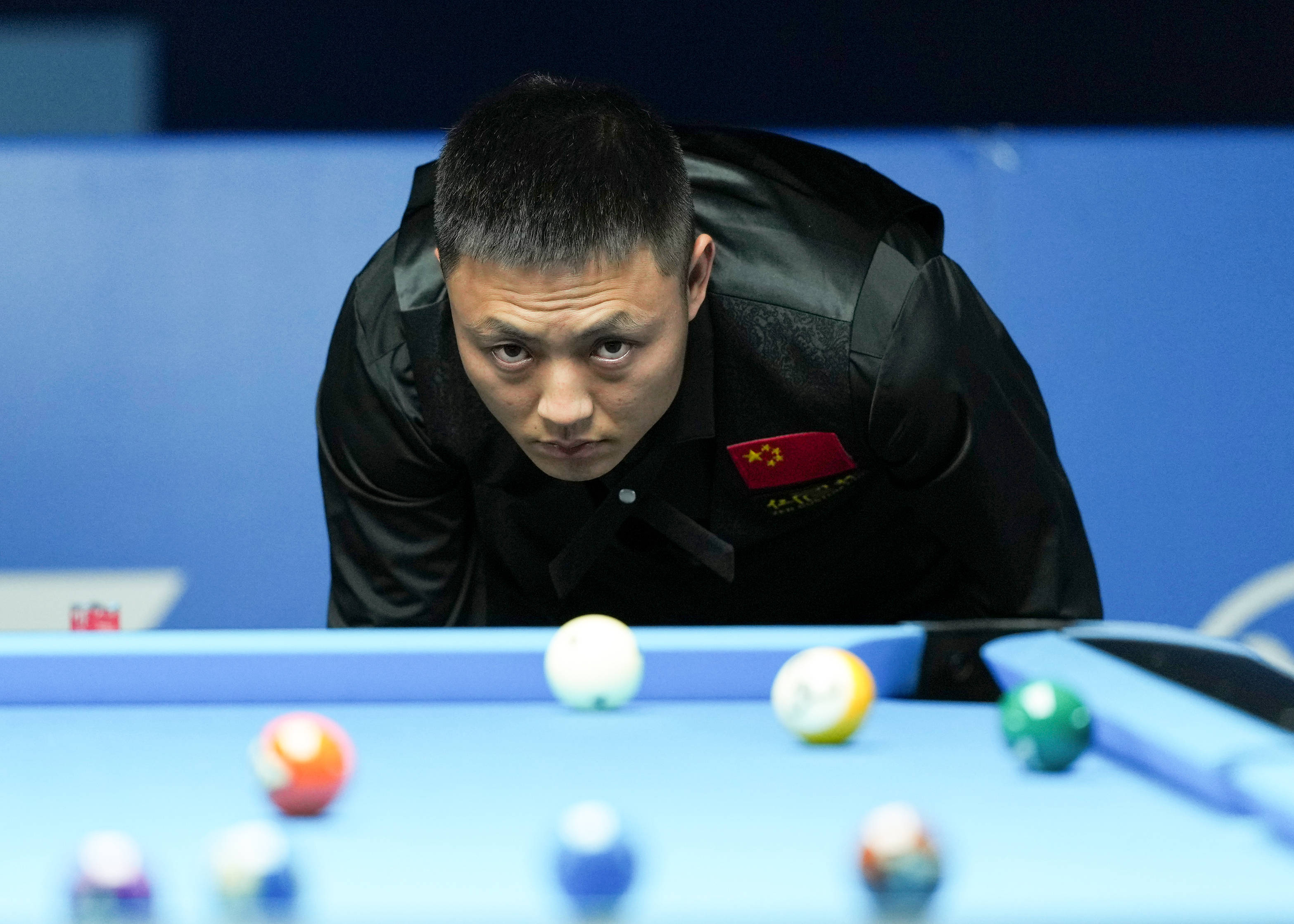 但更是迈向 但更是迈向