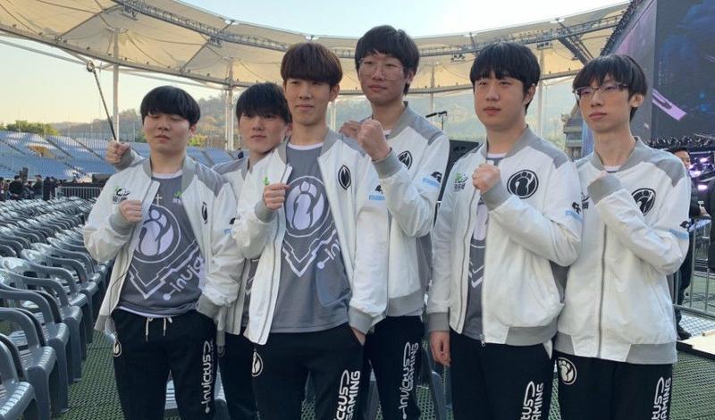 背后折射的 背后折射的