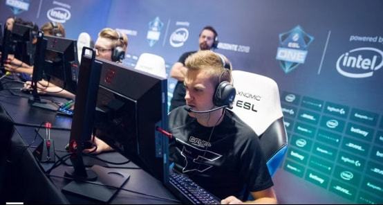 正是激励我 正是激励我